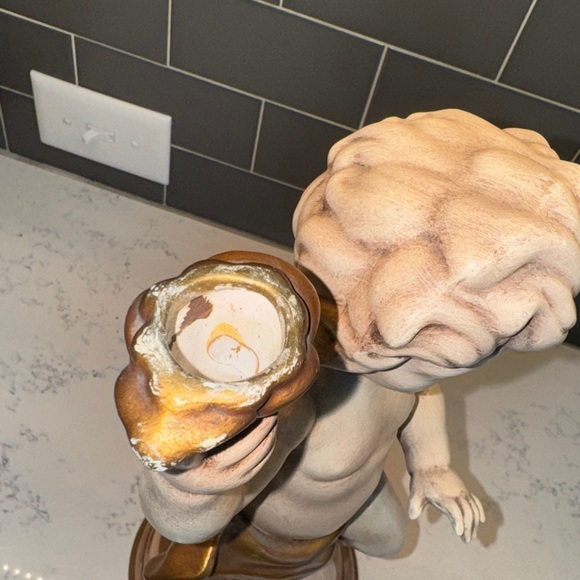 Elegant Gold and Cream Decor Accents - Picture 9 of 12